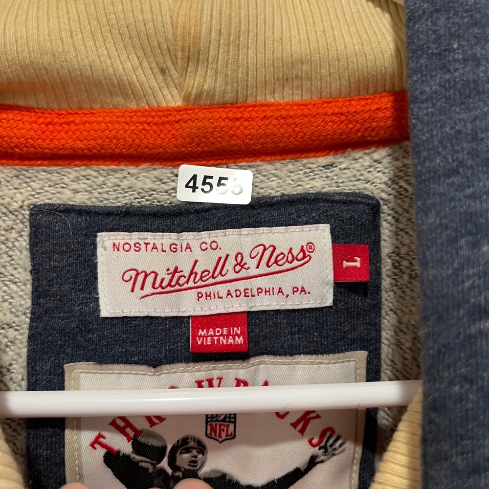 Mitchell & Ness Chicago Bears NFL Throwbacks Henley Hoodie Navy Blue Mens Large - Picture 4 of 8